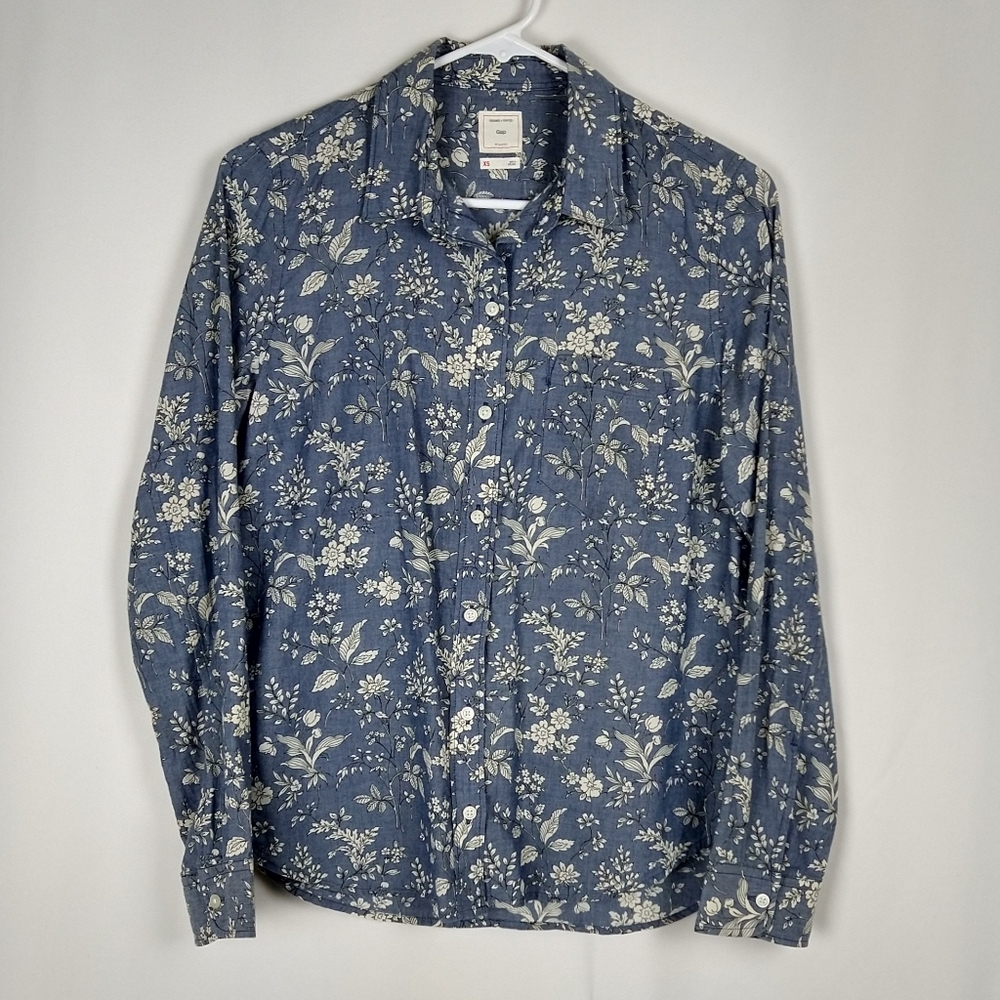Gap Floral Chambray Button Down Shirt Blouse XS